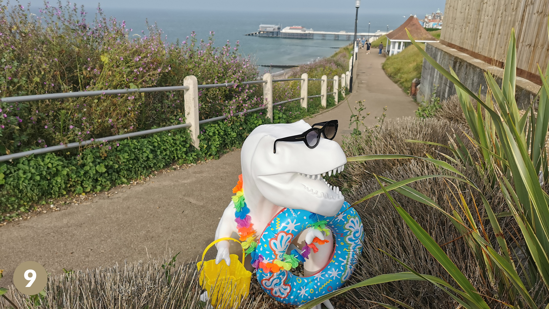 Dinosaur escaped by the coast